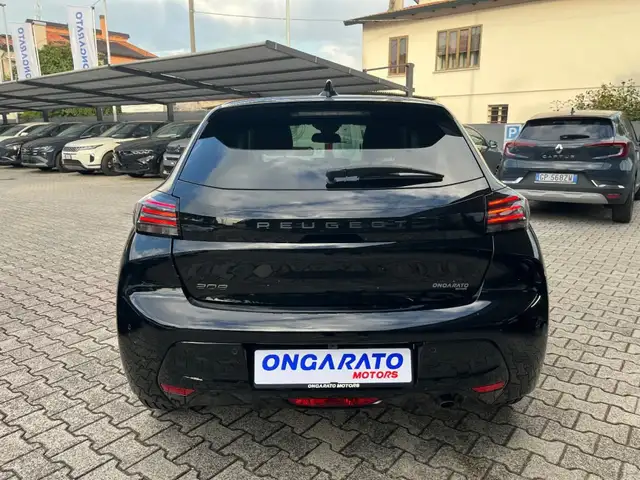Peugeot 208 view 7