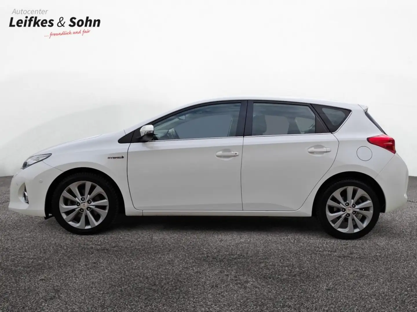 Toyota Auris 1.8 VVT-i Hybrid Automatik Executive - 2