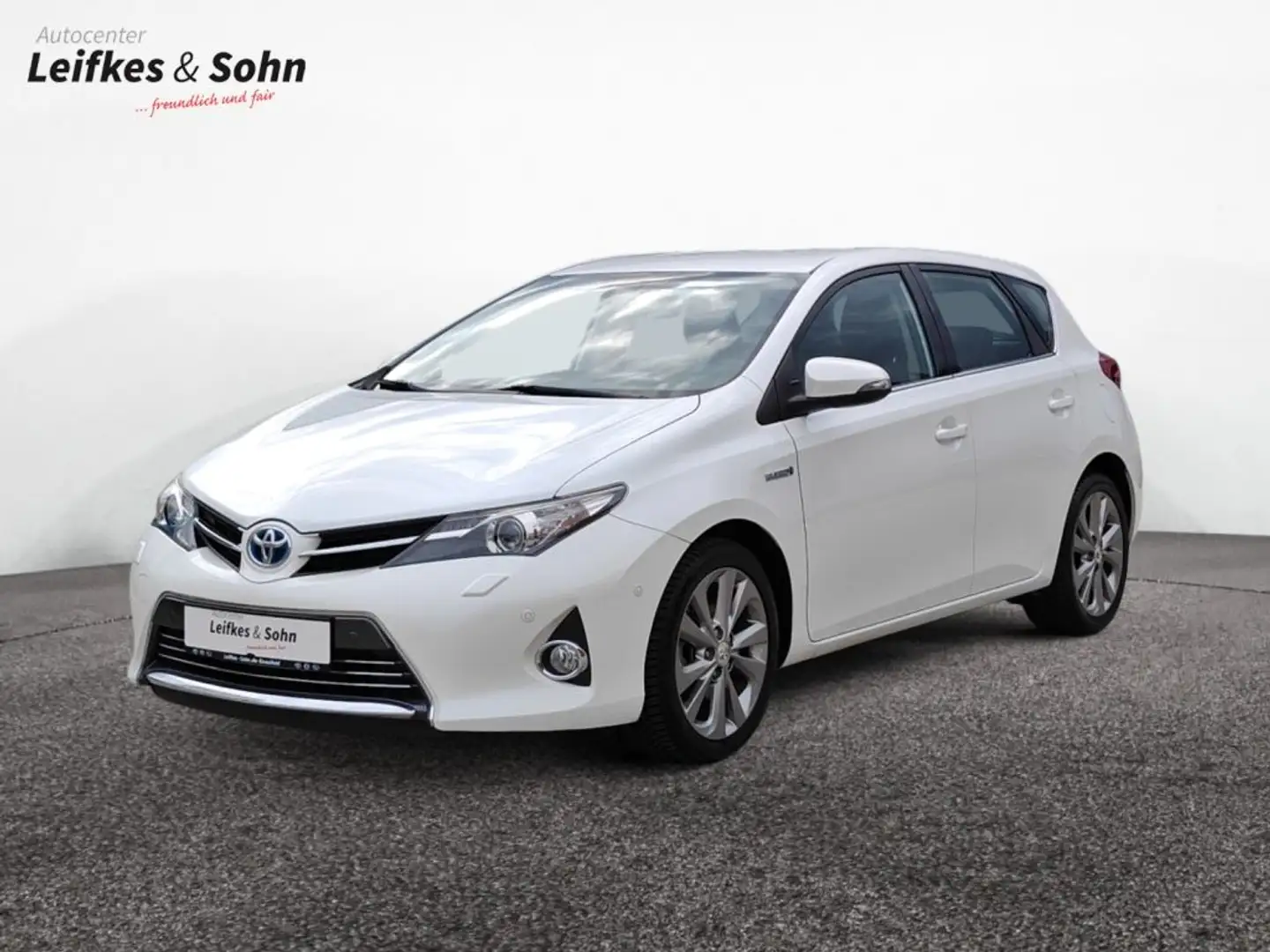 Toyota Auris 1.8 VVT-i Hybrid Automatik Executive - 1