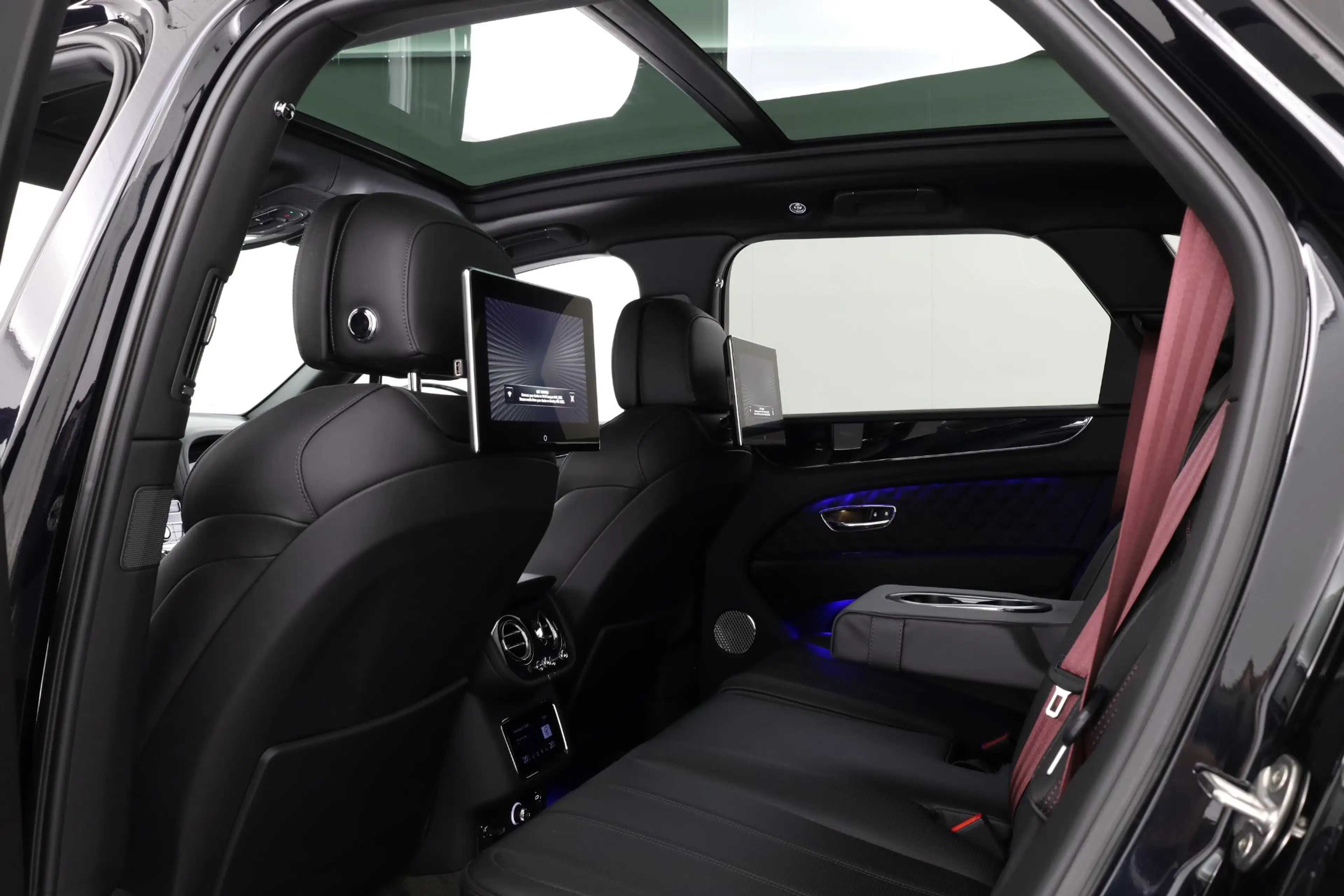 Bentley Bentayga 4.0 V8 | First Edition | TV achter | Nachtzicht | — photo 11