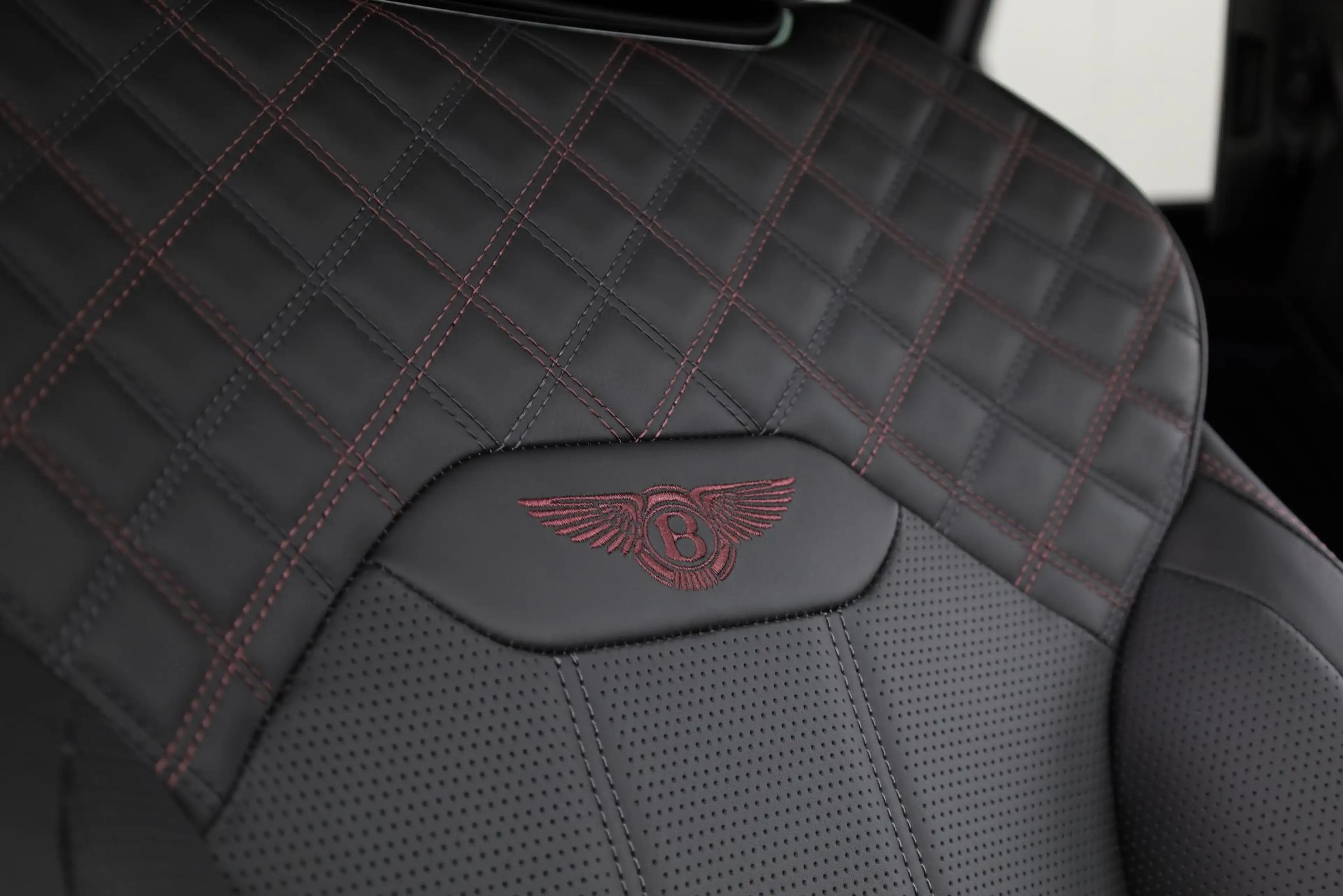 Bentley Bentayga 4.0 V8 | First Edition | TV achter | Nachtzicht | — photo 16