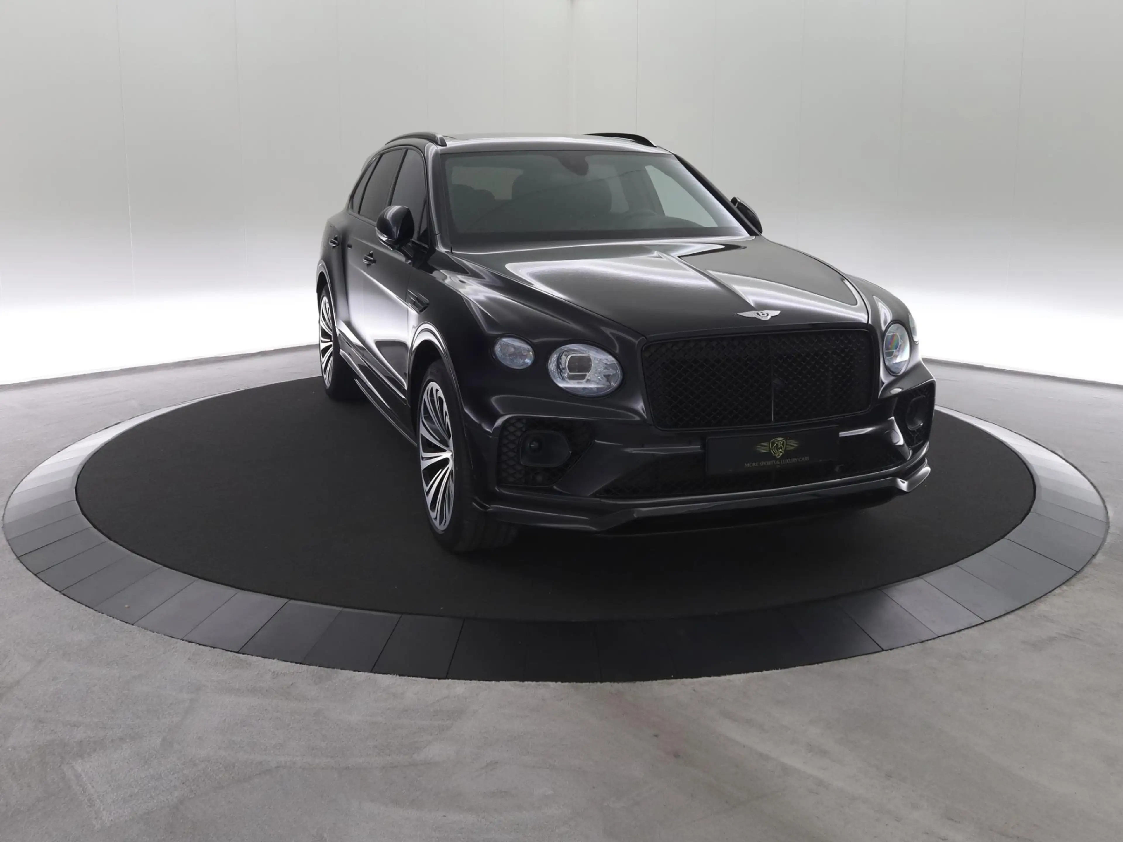 Bentley Bentayga 4.0 V8 | First Edition | TV achter | Nachtzicht | — photo 2
