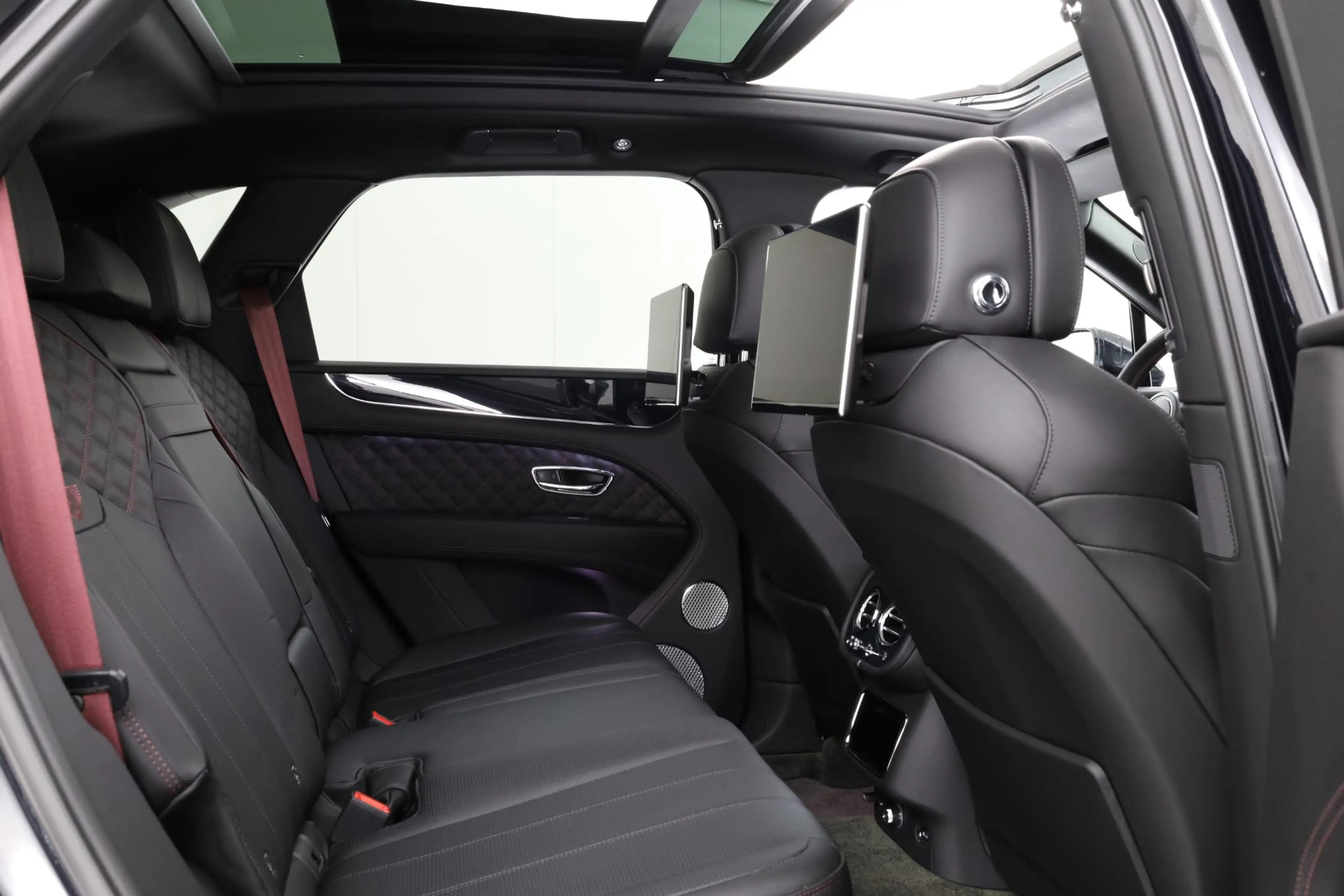 Bentley Bentayga 4.0 V8 | First Edition | TV achter | Nachtzicht | — photo 22