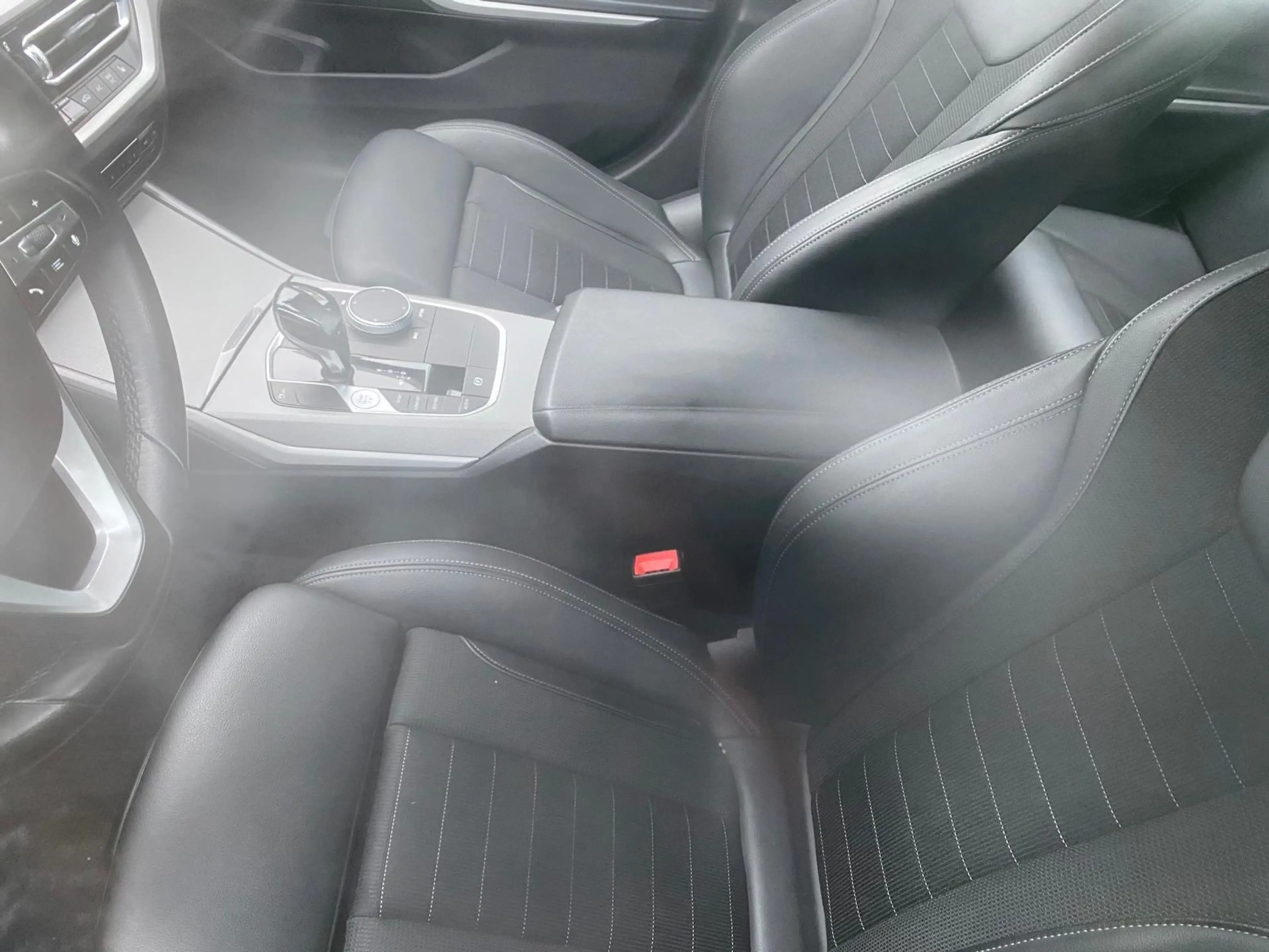 BMW 318 318 d ~Automatik~Navi~Teilleder~LED — photo 6