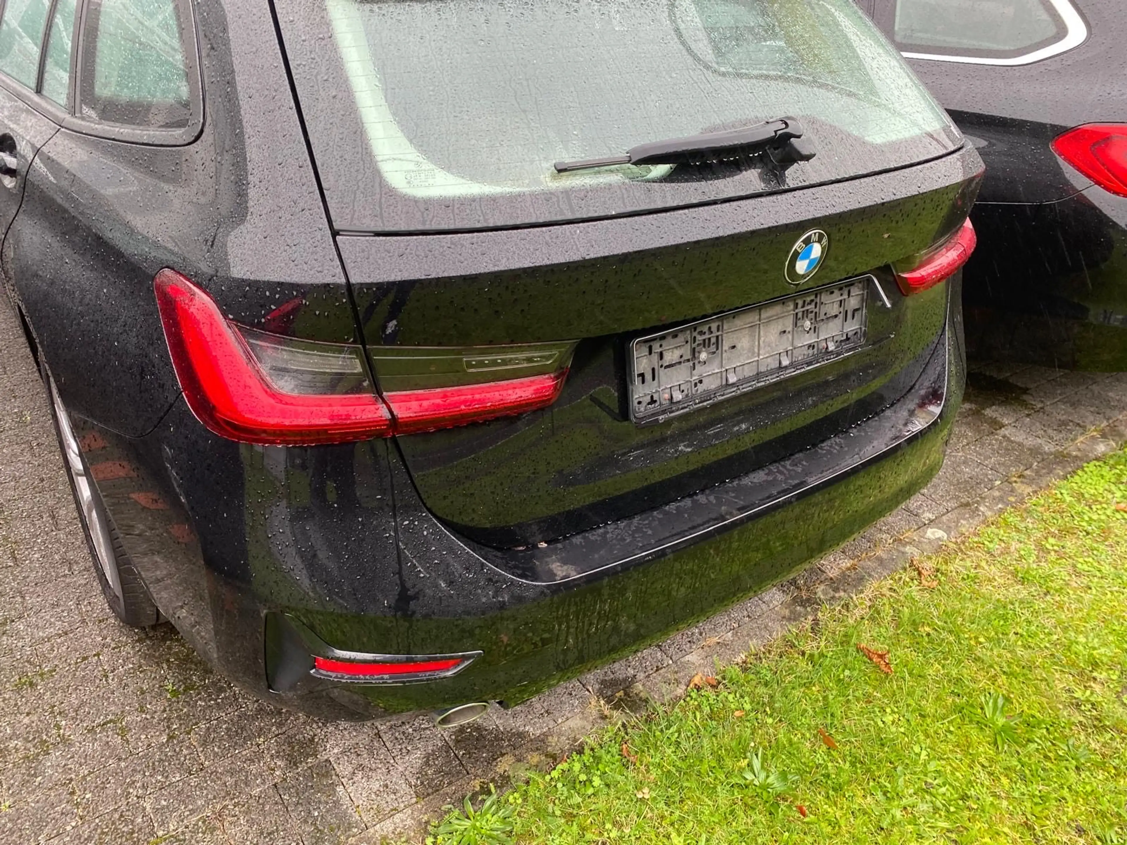 BMW 318 318 d ~Automatik~Navi~Teilleder~LED — photo 5