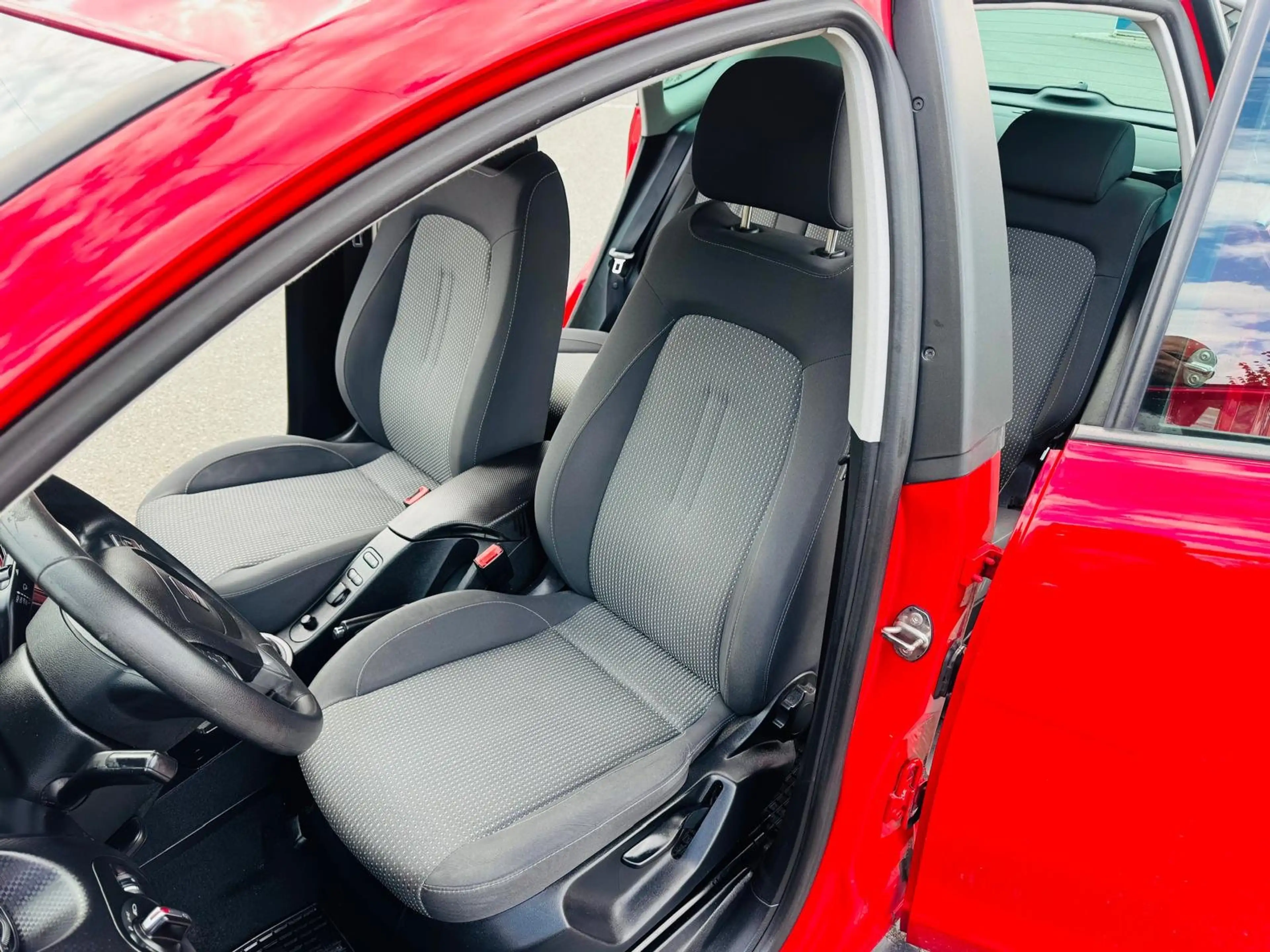 SEAT Altea XL Altea XL 1,9TDi 4WDPickerl12/2026 1BESITZ — photo 12