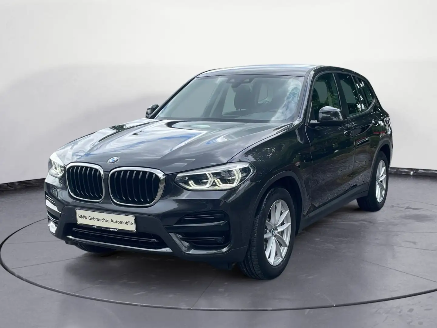 BMW X3 xDrive 30i Advantage AT Adapt.LED Navi Kamera Grijs - 2