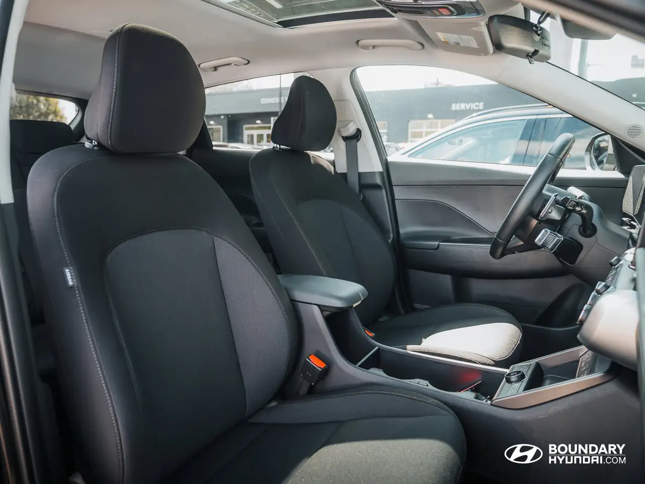 Hyundai KONA снимка Hyundai KONA
