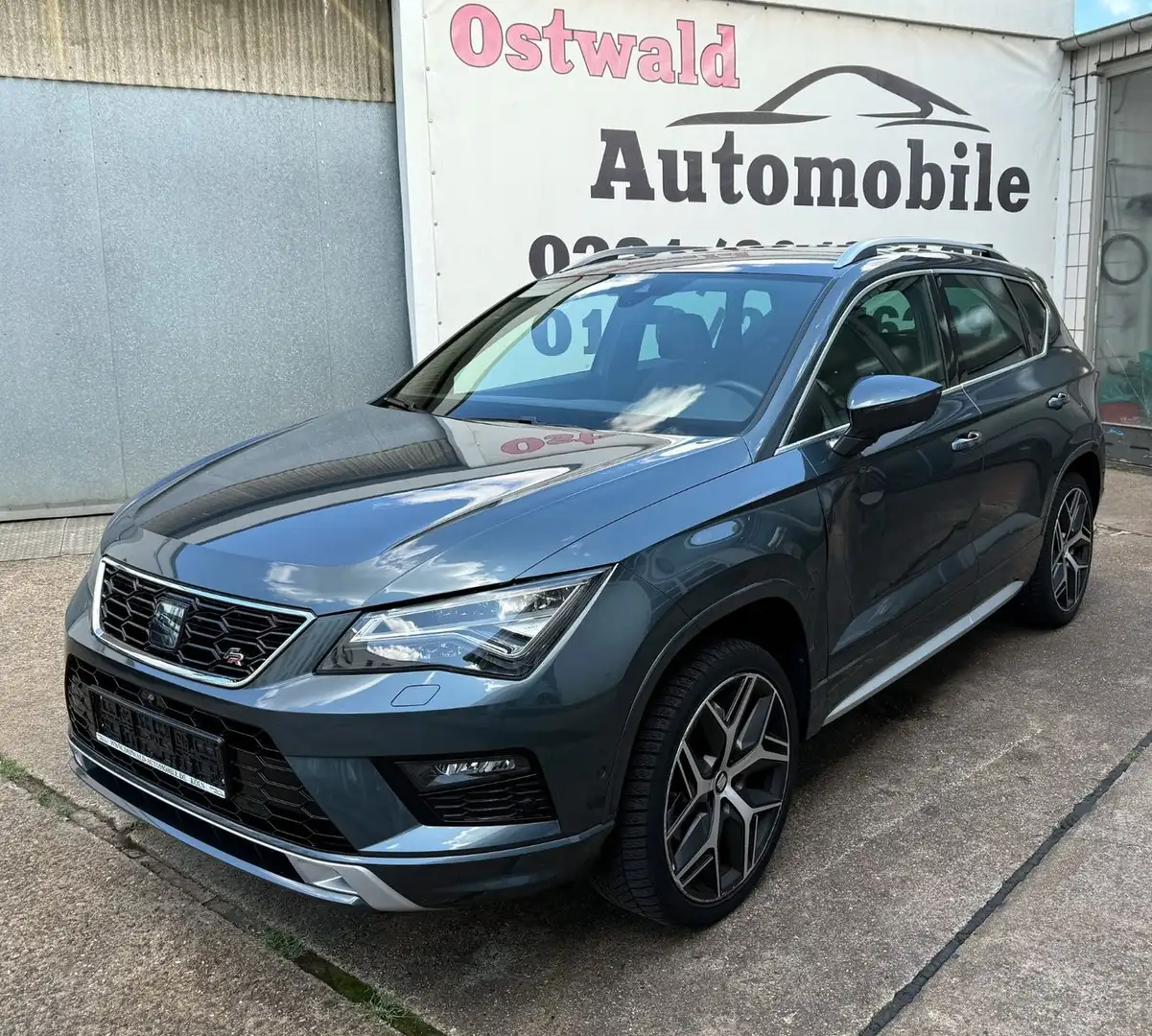 SEAT Ateca 1.5 TSI FR Aut. LED ACC LEDER VIRTUAL KAM Gris - 1