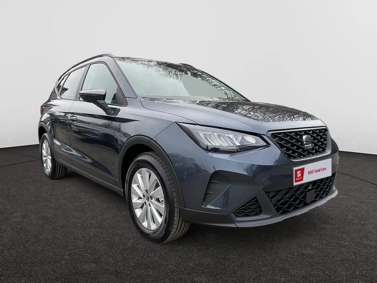 SEAT Arona Arona Move! Full Link 1.0 TSI 95pk (70kW) Manueel  Gris - 2
