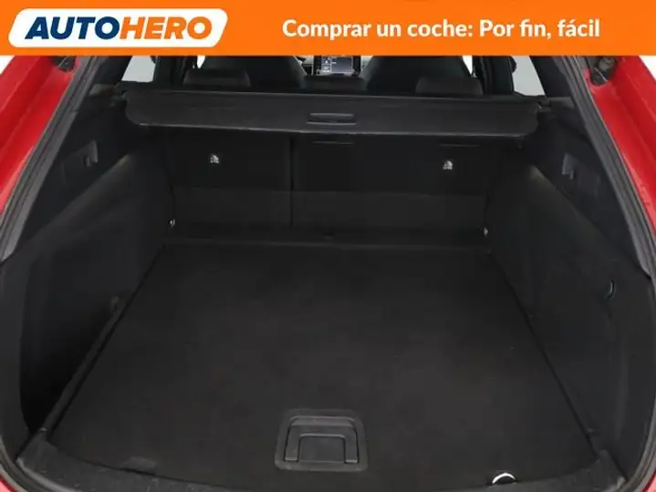 Toyota Auris 2022, foto 18