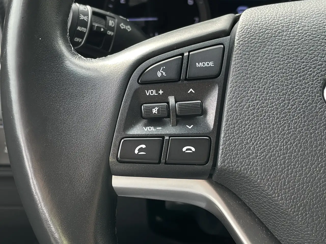 Hyundai TUCSON снимка Hyundai TUCSON