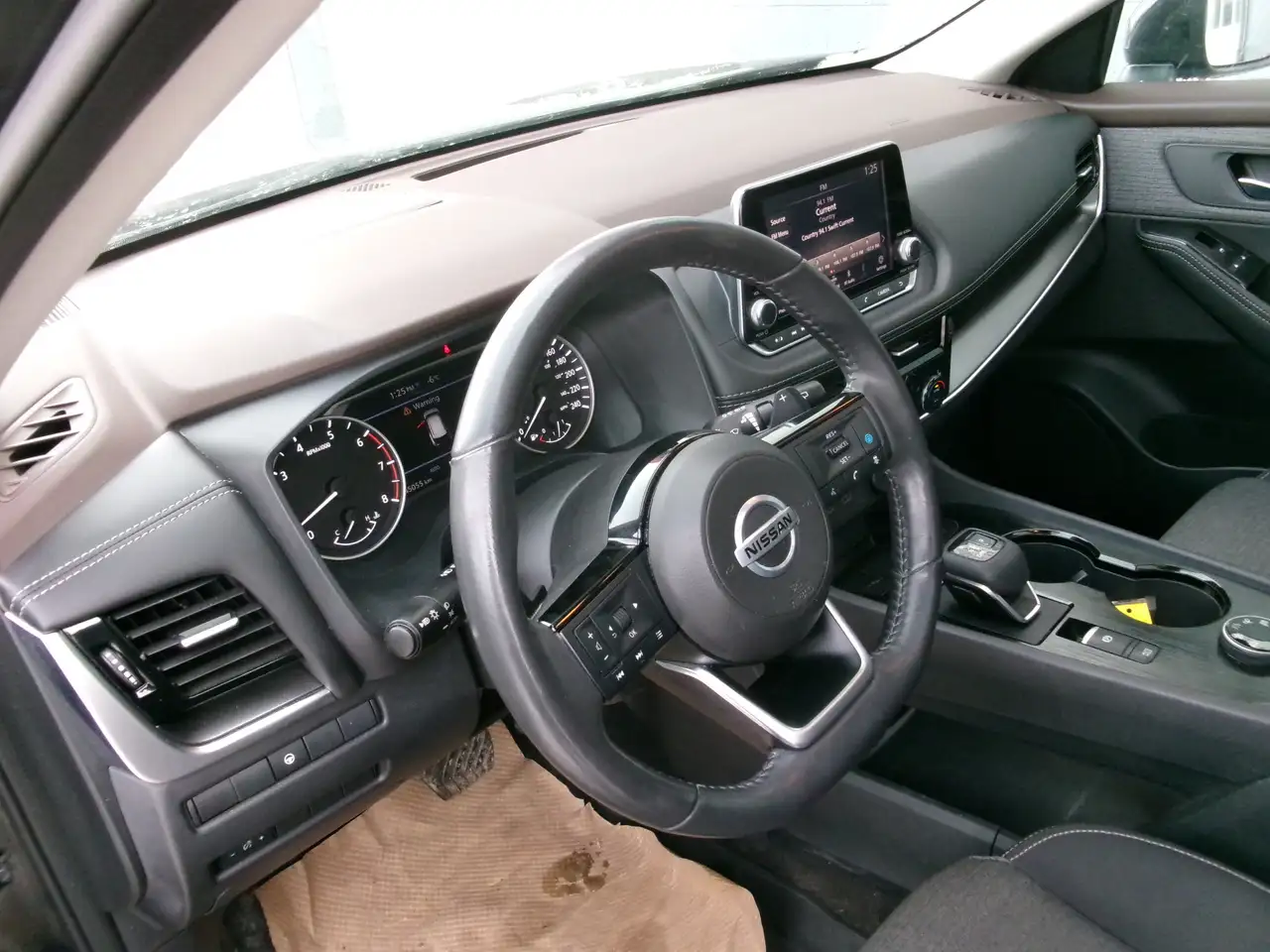 Nissan Rogue снимка Nissan Rogue