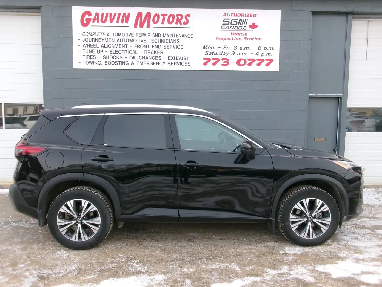 Nissan Rogue снимка Nissan Rogue