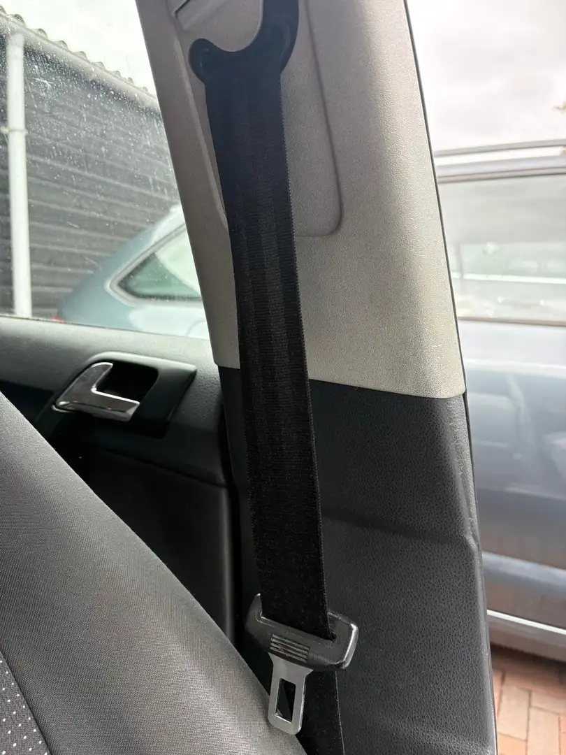 Volkswagen Polo Polo 1.4-16V Athene Zilver - 2