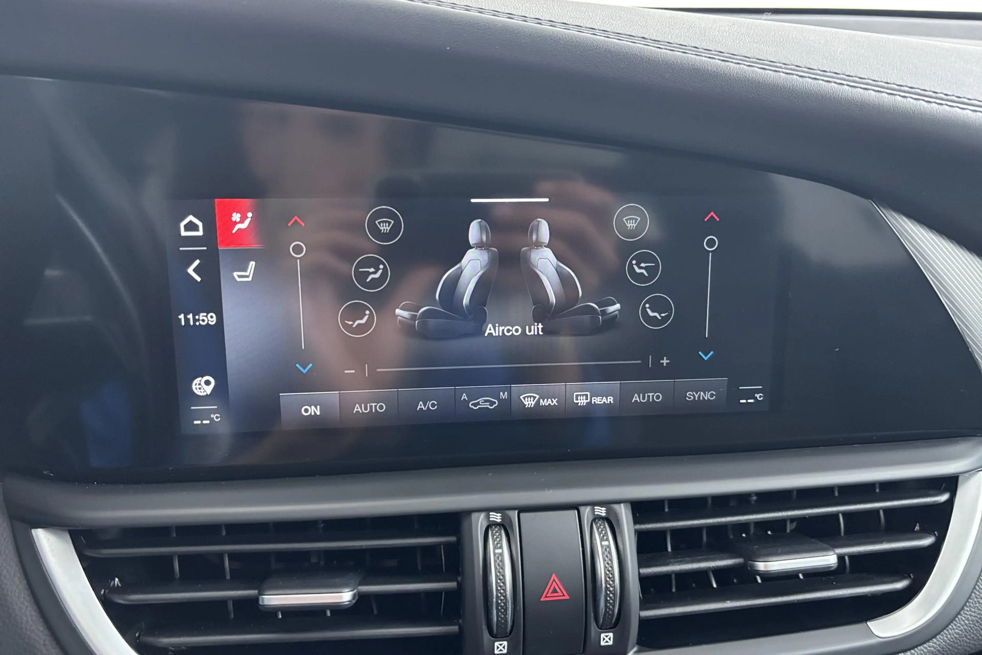 Alfa Romeo Giulia 2.0 T Veloce Italiaans temperament met een indrukw — photo 35