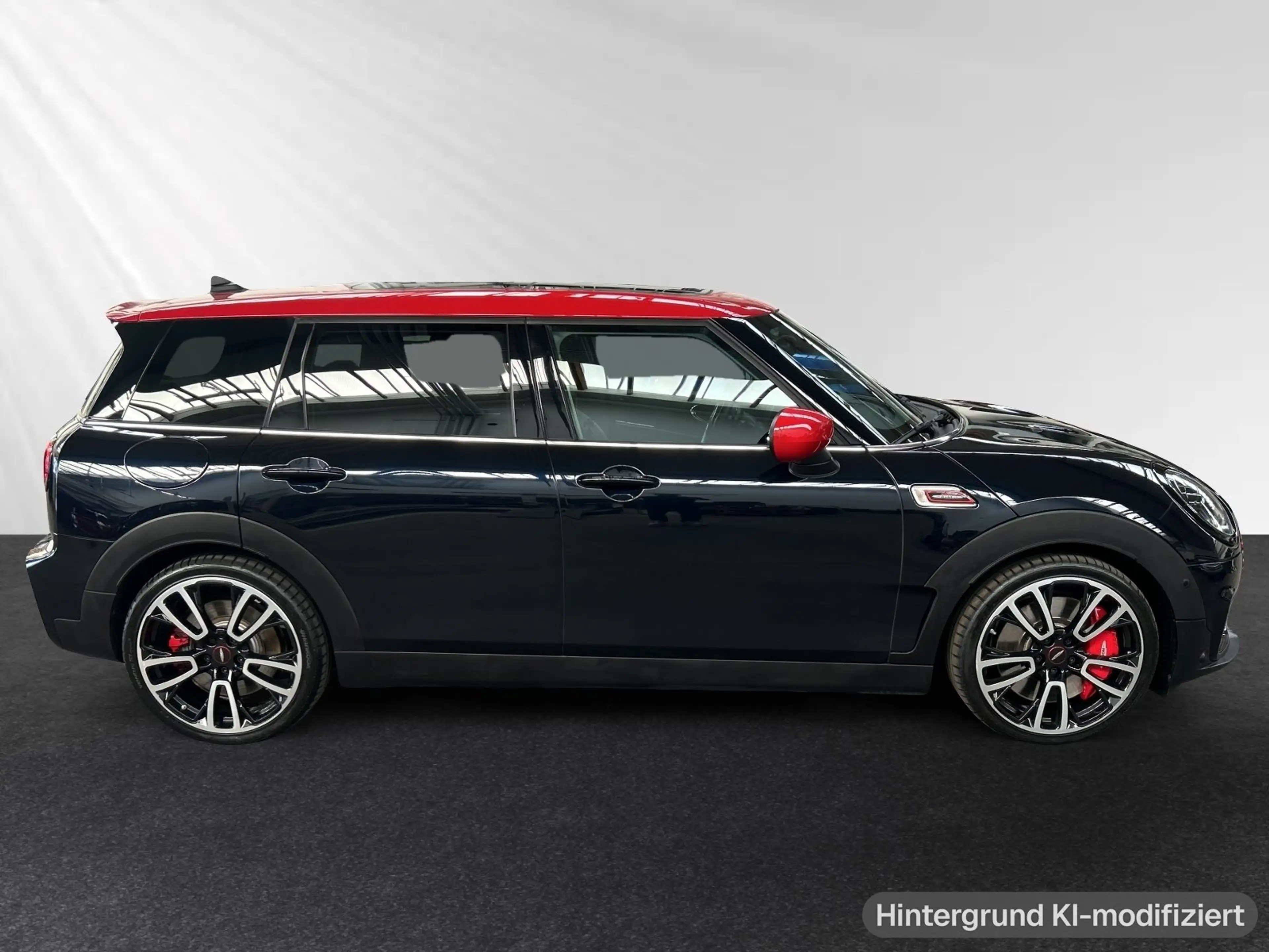 MINI John Cooper Works Clubman John Cooper Works Clubman ALL4 JCW Trim|Head-Up — photo 2