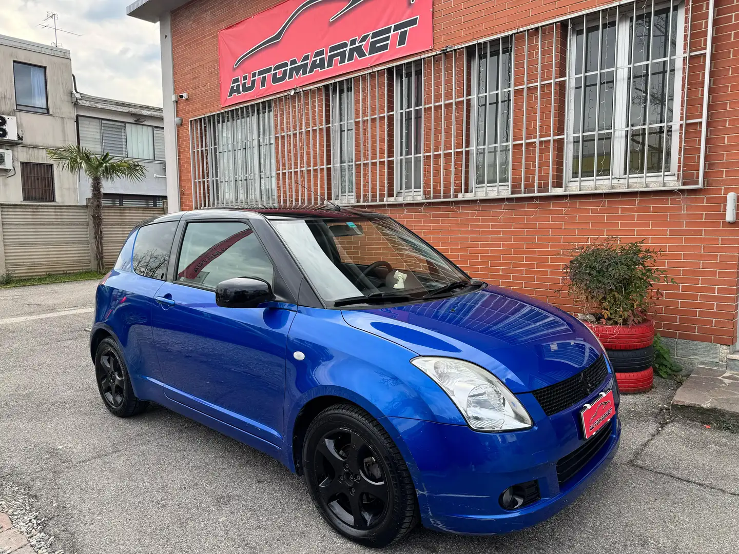 Suzuki Swift 3p 1.3 90cv GPL Blau - 1