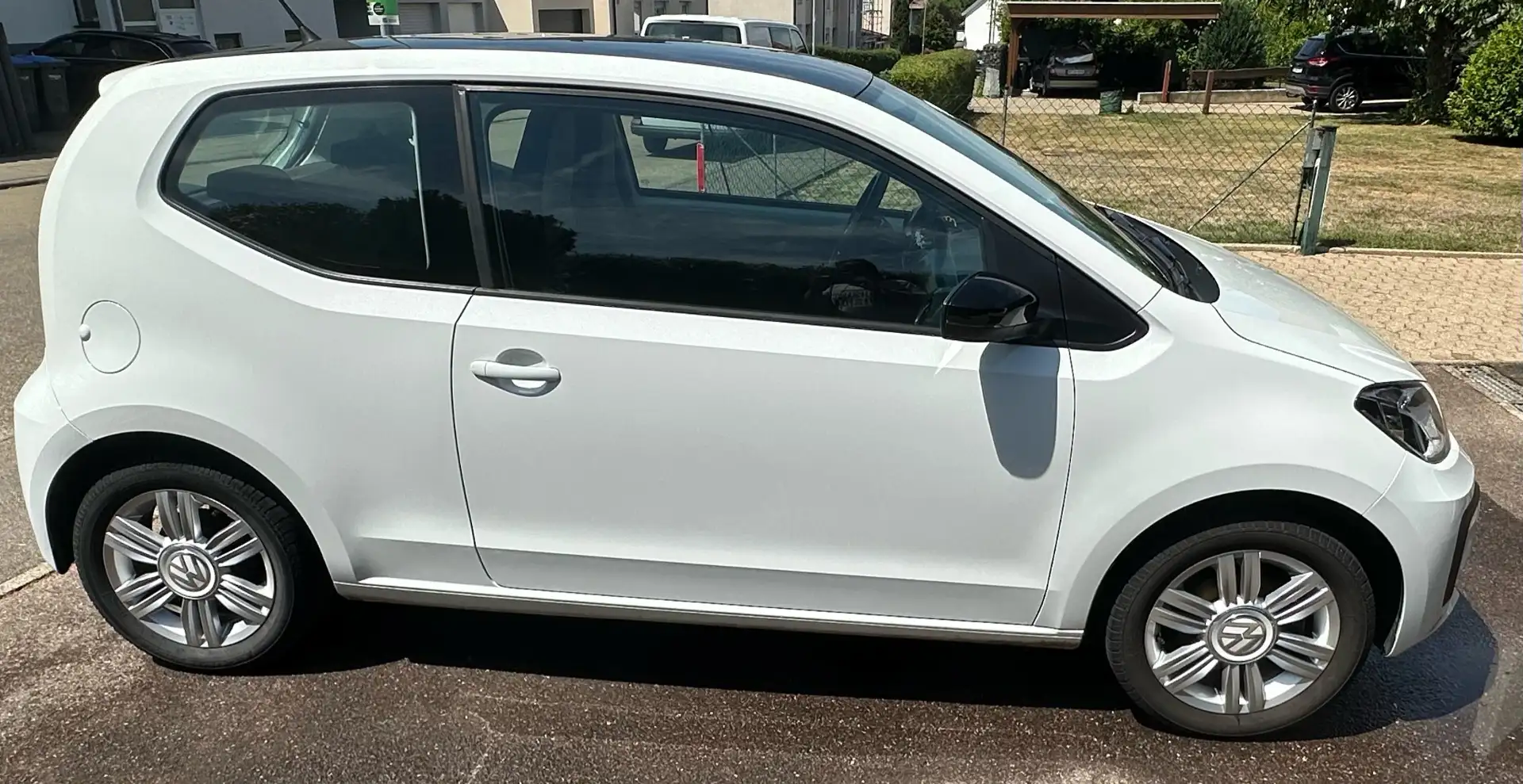 Volkswagen up! move Bianco - 1
