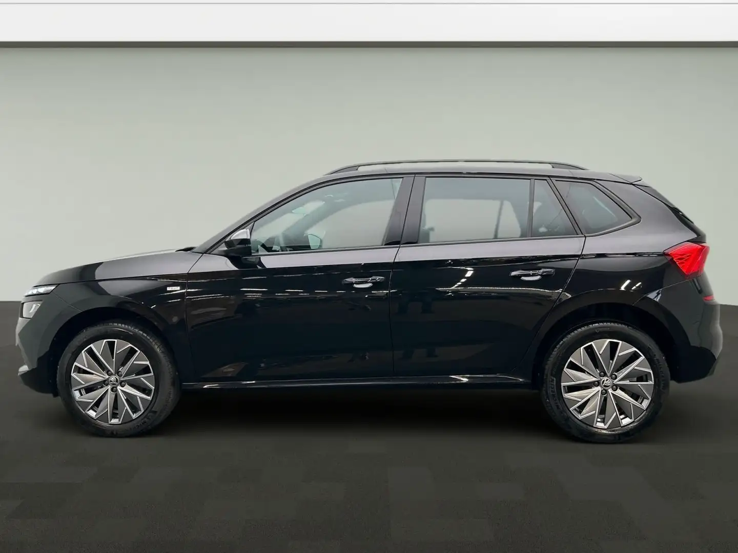 Skoda Kamiq 1.0 TSI TOUR DSG*Pano*LED*PDC*ZVF*DAB* Nero - 2
