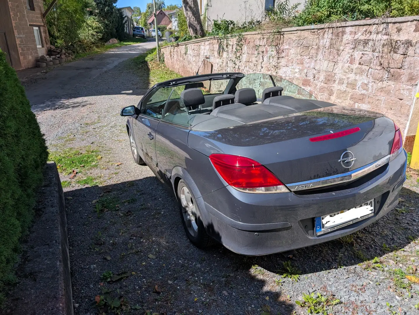 Opel Astra TwinTop 1.6 Edition - 2