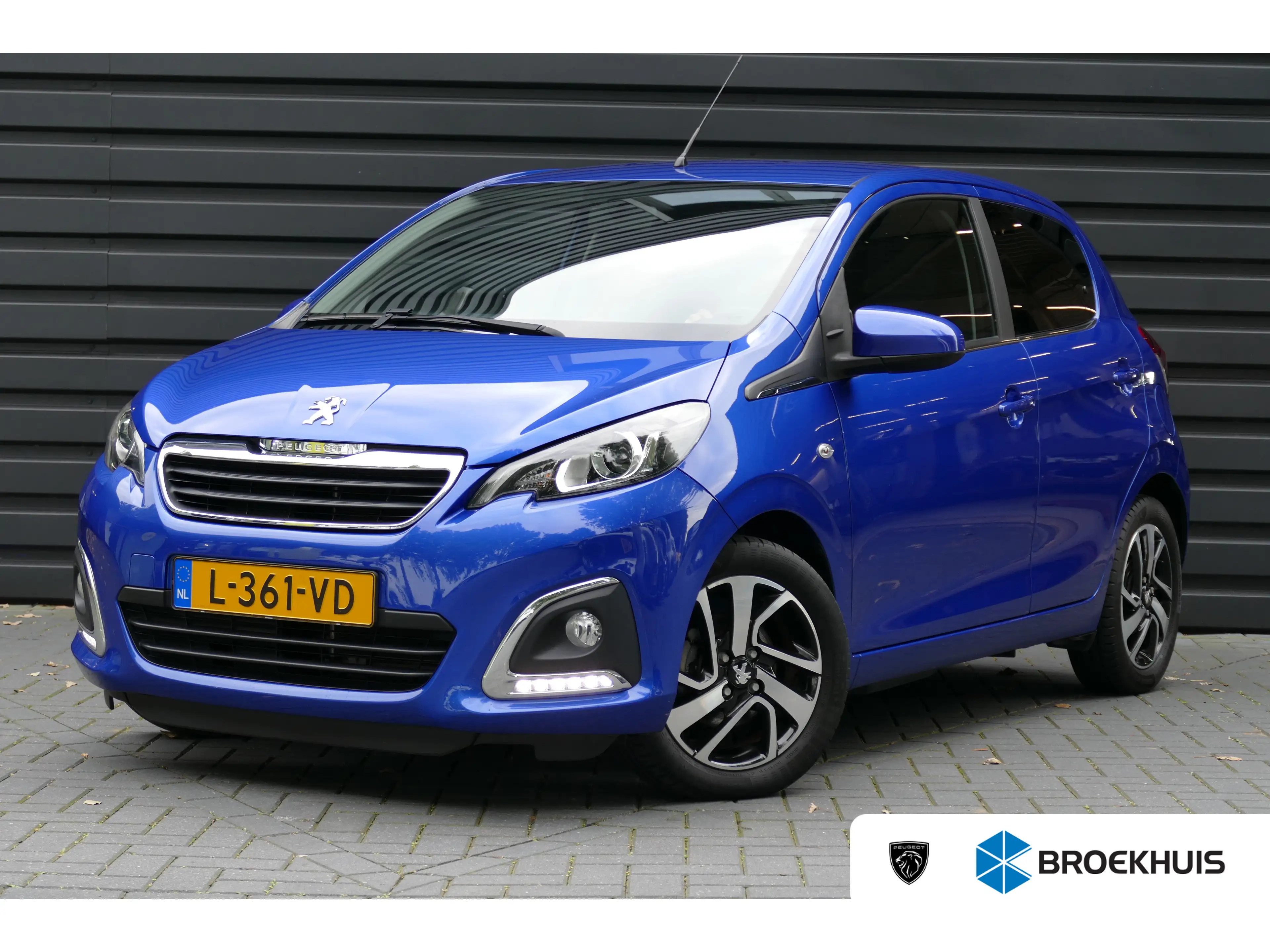 Peugeot 108 1.0 E-VTI 72PK 5-DRS ALLURE / CAMERA / 15"LMV / LE