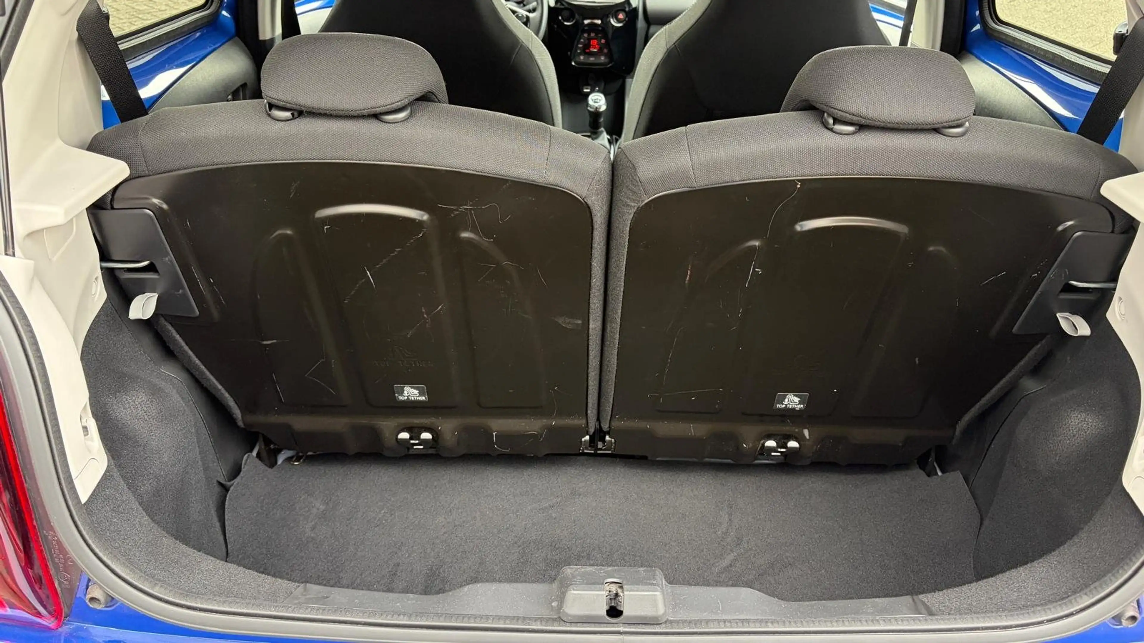 Peugeot 108 1.0 E-VTI 72PK 5-DRS ALLURE / CAMERA / 15"LMV / LE — photo 11