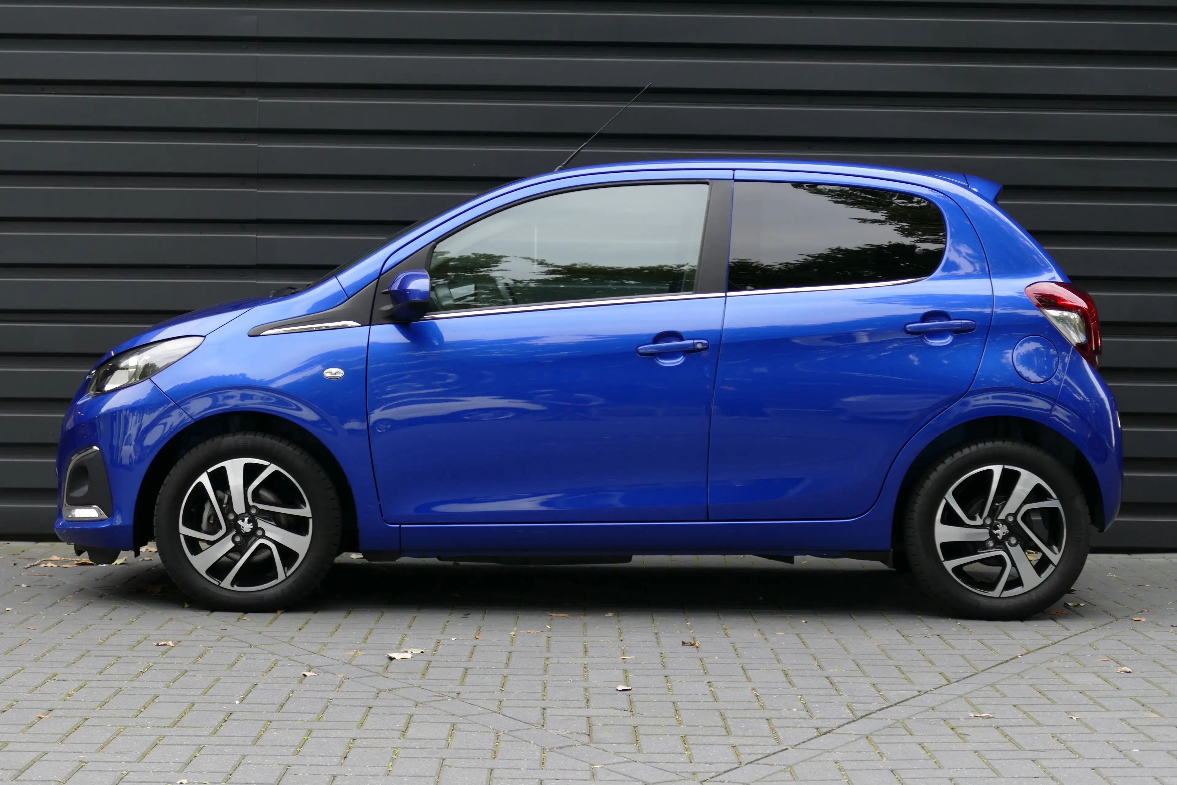 Peugeot 108 1.0 E-VTI 72PK 5-DRS ALLURE / CAMERA / 15"LMV / LE — photo 2