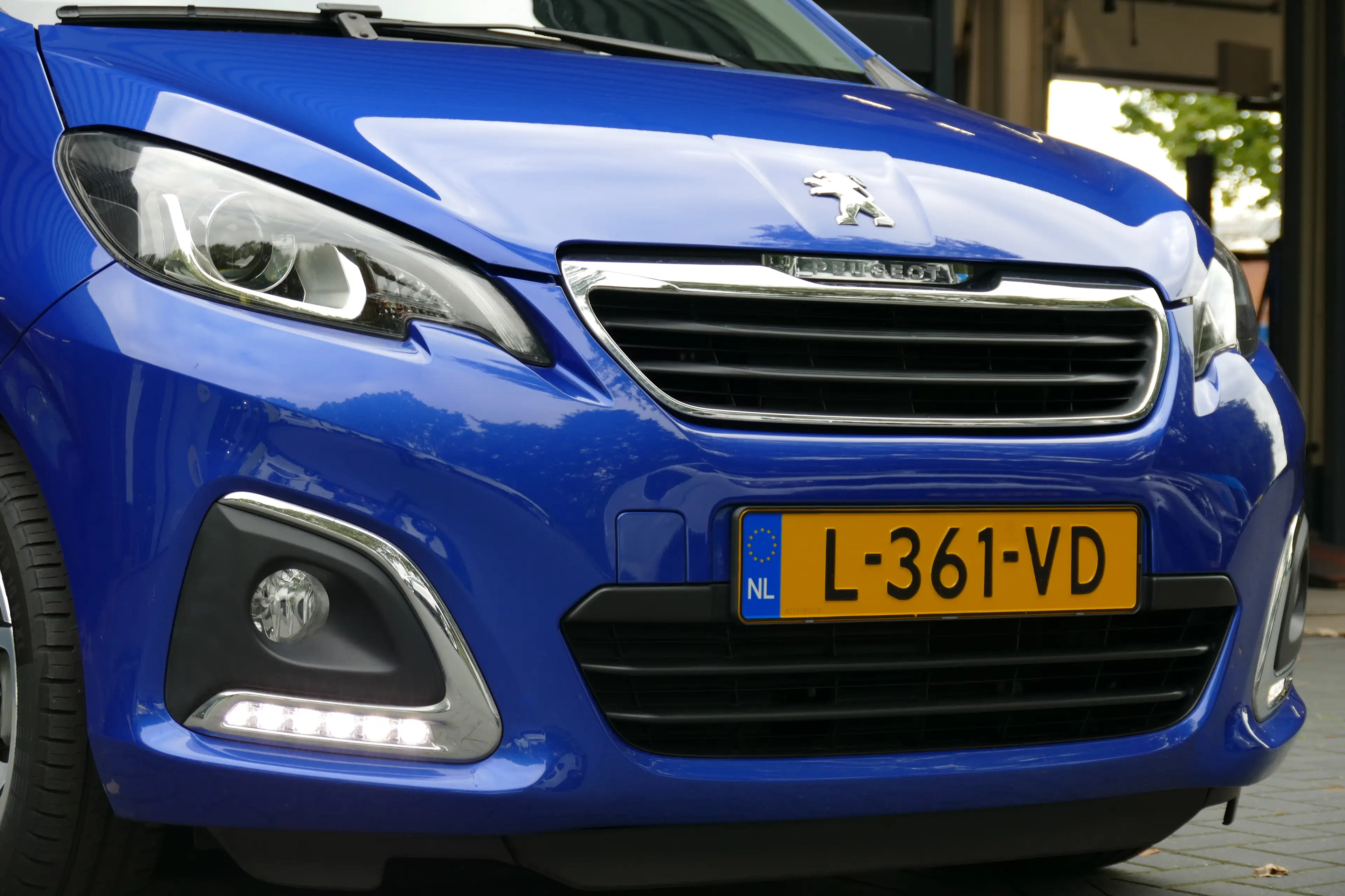 Peugeot 108 1.0 E-VTI 72PK 5-DRS ALLURE / CAMERA / 15"LMV / LE — photo 8