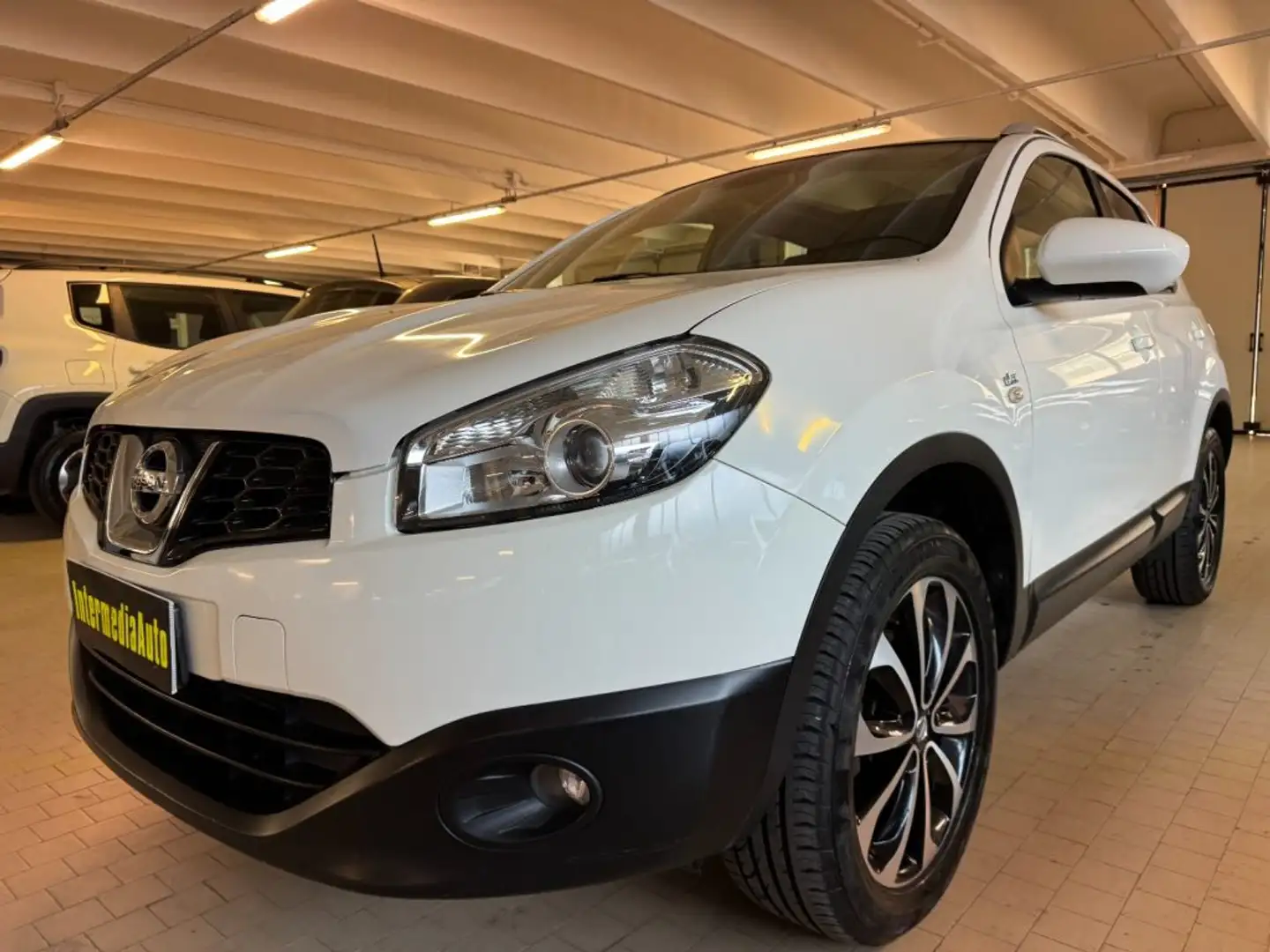 Nissan Qashqai 1.5 dCi DPF n-tec Distribuzione Fatta White - 1