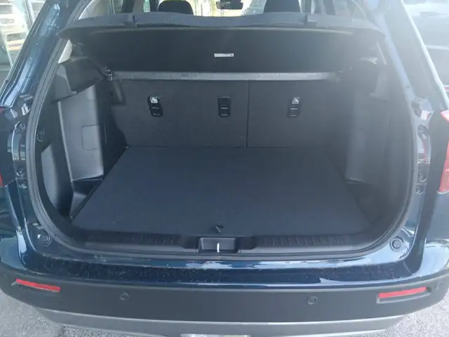 Suzuki Vitara view 8