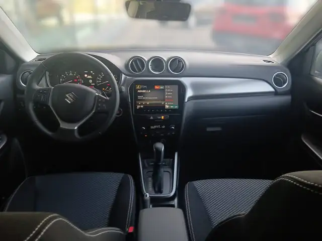 Suzuki Vitara view 15