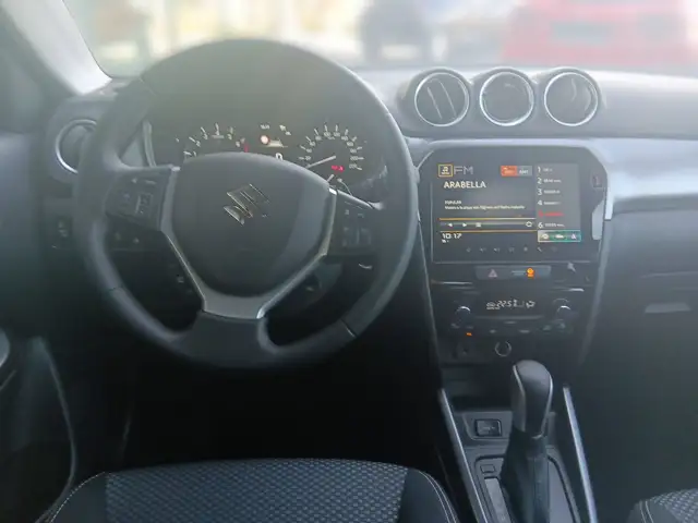 Suzuki Vitara view 14