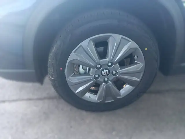 Suzuki Vitara view 9