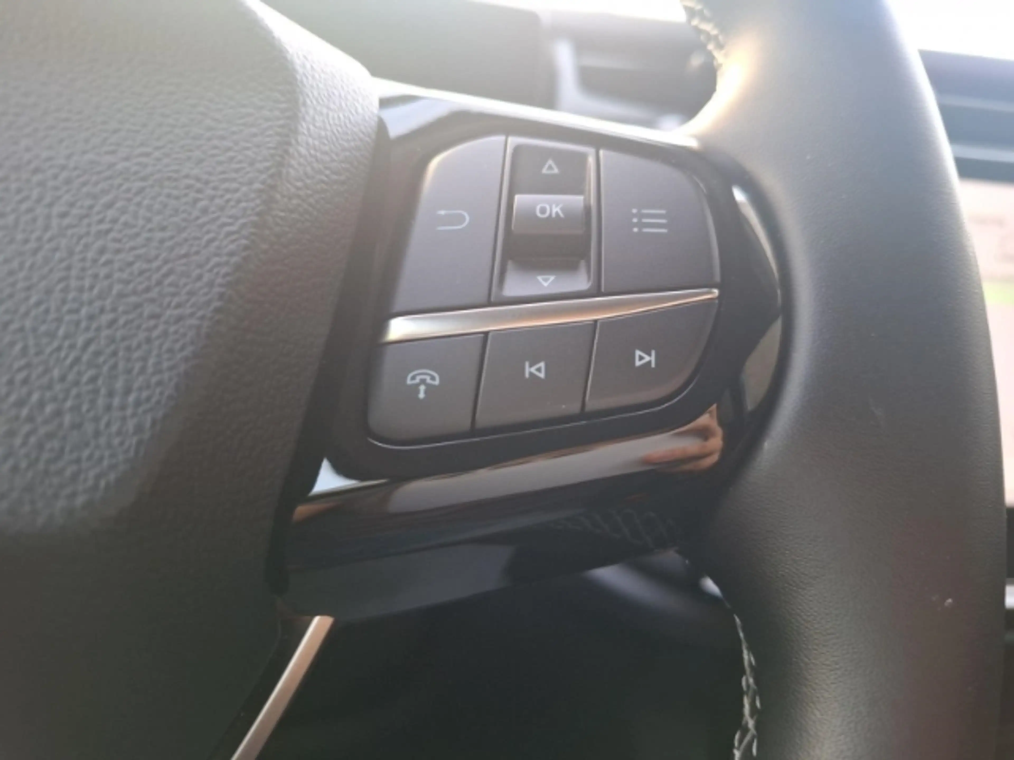 Ford Puma Titanium 1.0 EcoBoost Winterpaket+Rückfahrkamera+T — photo 15