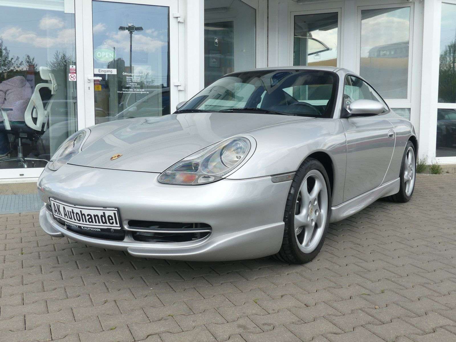 Porsche 996