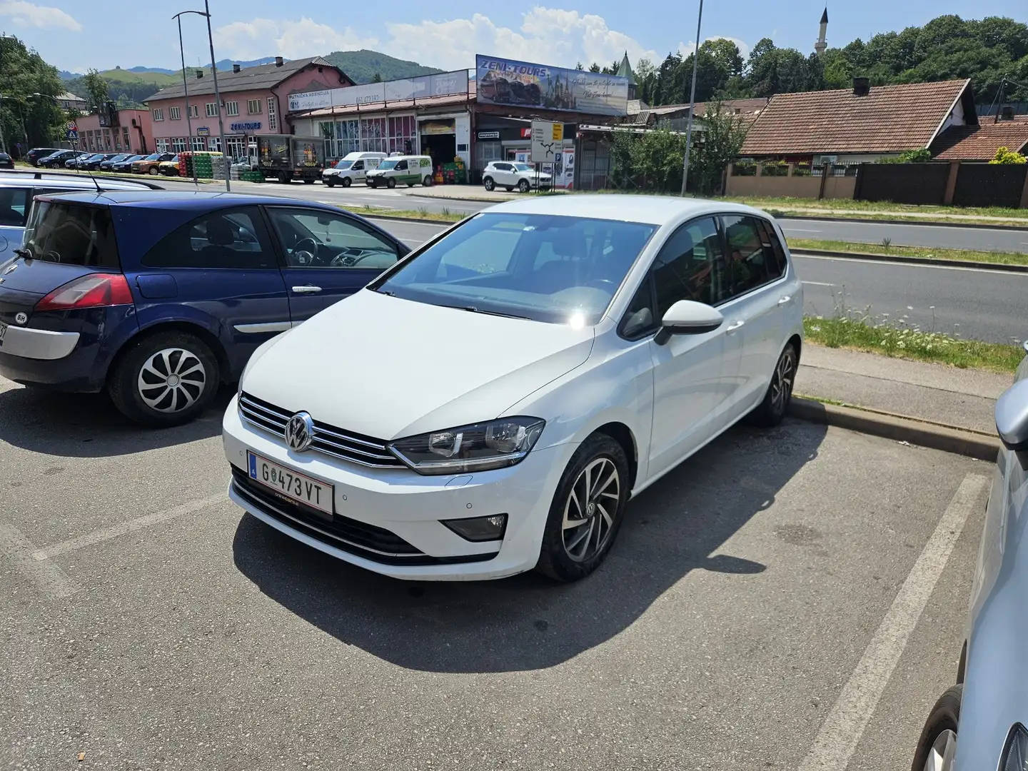 Volkswagen Golf Sportsvan 2.0 TDI (BlueMotion Technology) Sound - 1