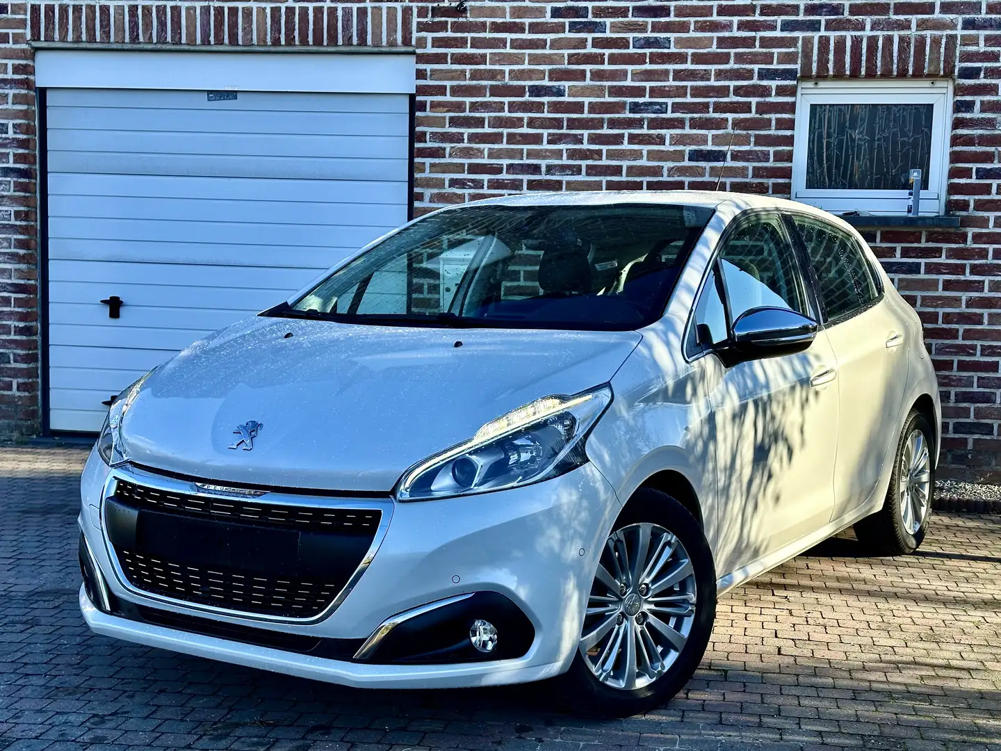 Peugeot 208 Boîte Auto*euro6b*prête à immatriculer✅ Blanc - 2