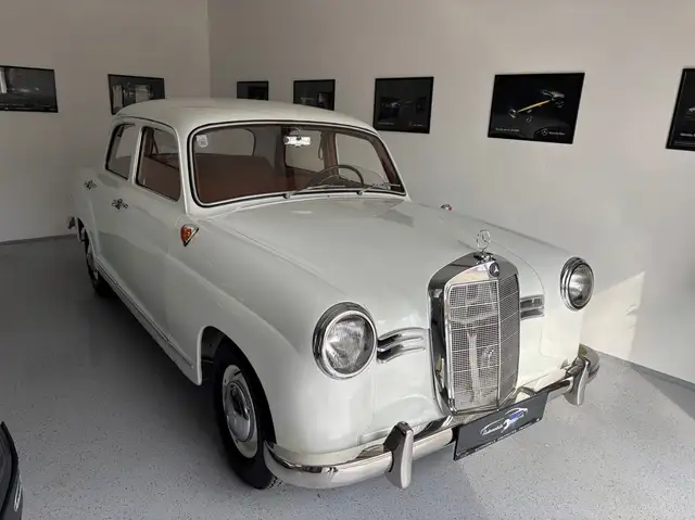 Mercedes-Benz 180 Ponton Limousine Rarität
