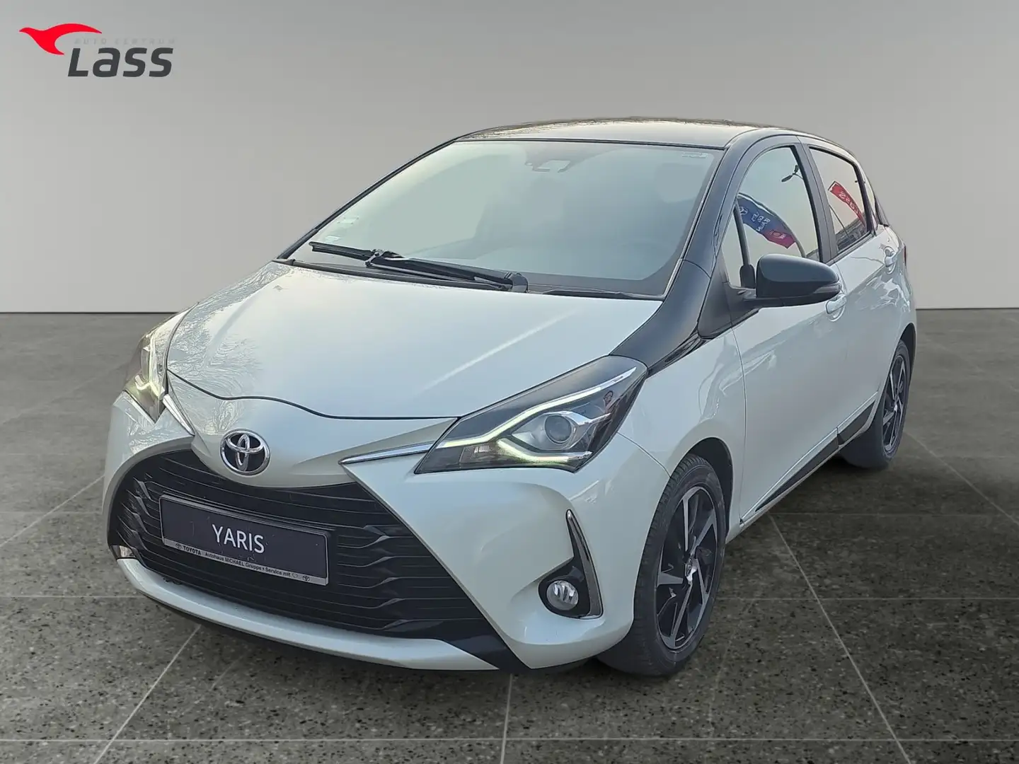 Toyota Yaris 1.5 Style Selection Standheizung+Sitzheizun Schwarz - 2