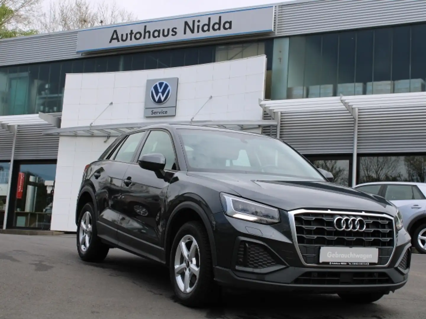 Audi Q2 35 1.5 TFSI S-Tronic -NAVI-KLIMAAUTO.- LED Grau - 1