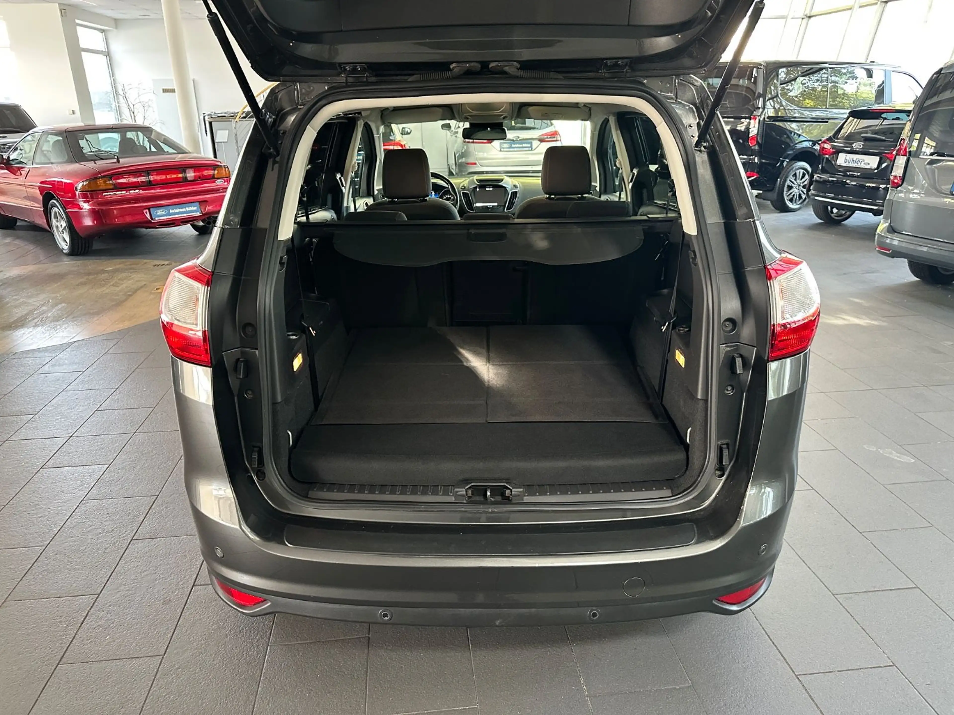 Ford Grand C-Max Grand C-MAX Titanium 2.0 AUTOMATIK 7-SITZER — photo 15