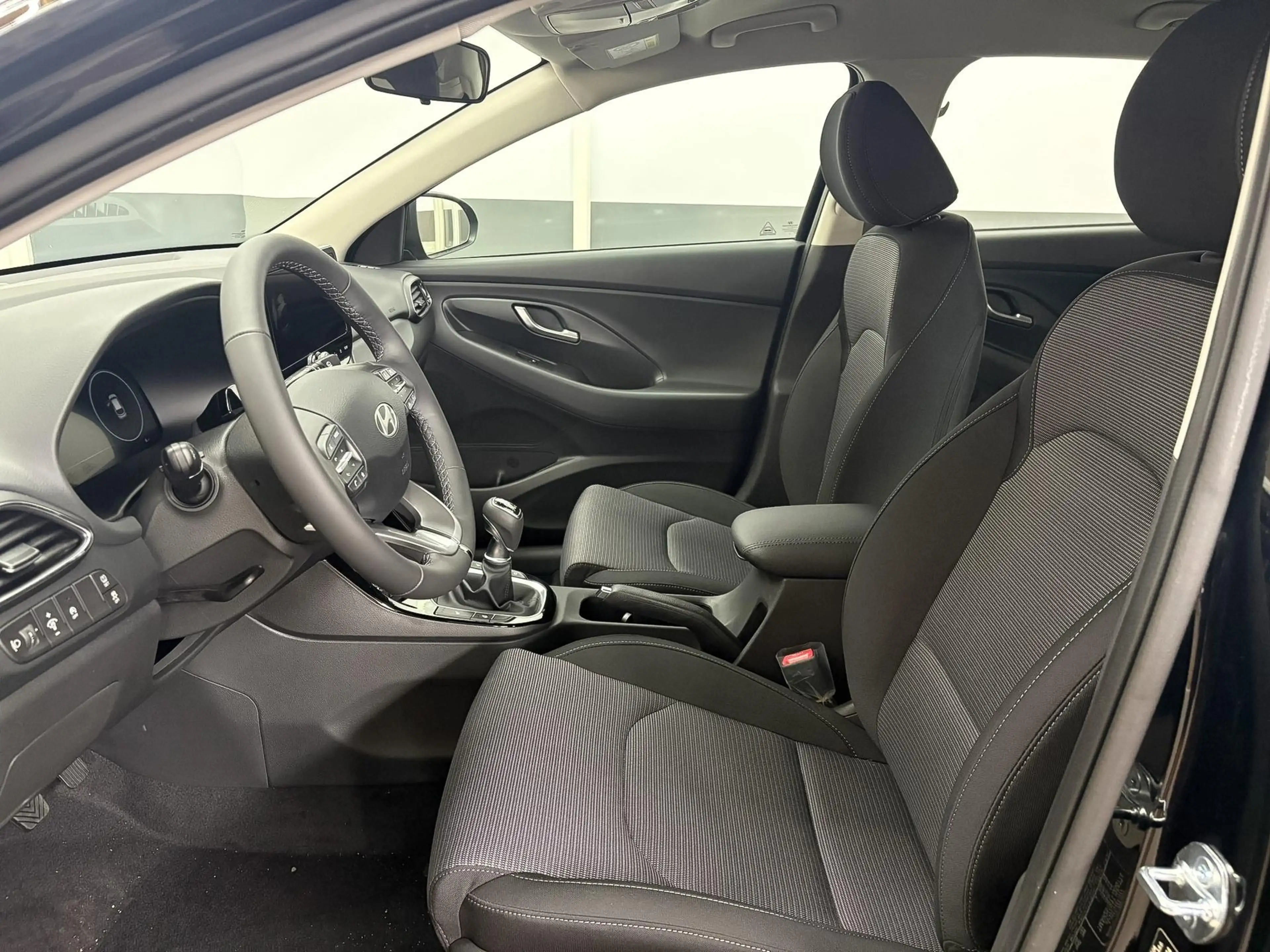 Hyundai i30 STYLE NAVI WP ALU LED RFK PDC 1.0 T-GDi 84kW/11... — photo 10