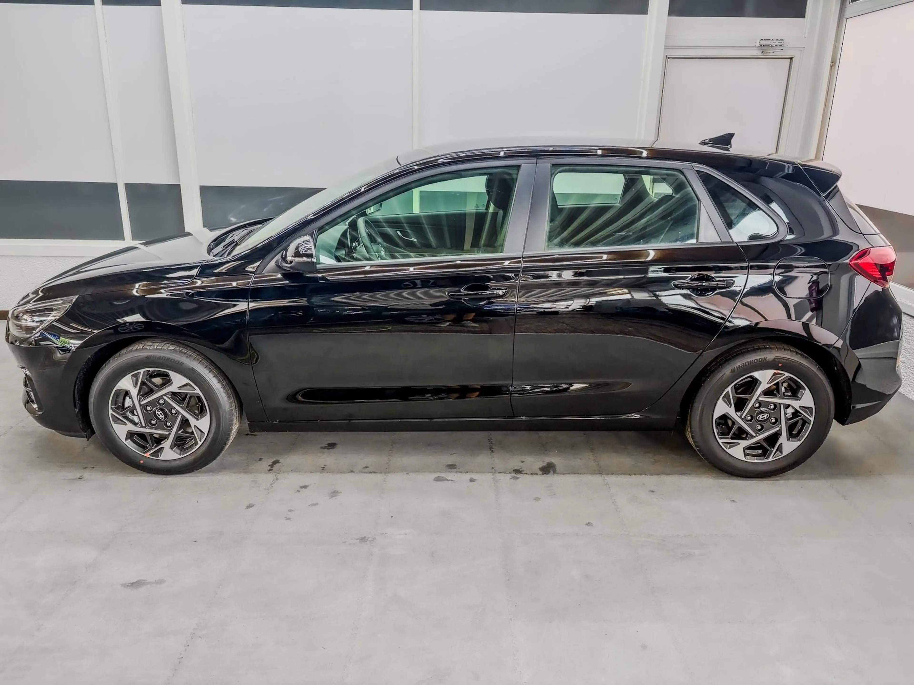 Hyundai i30 STYLE NAVI WP ALU LED RFK PDC 1.0 T-GDi 84kW/11... — photo 3