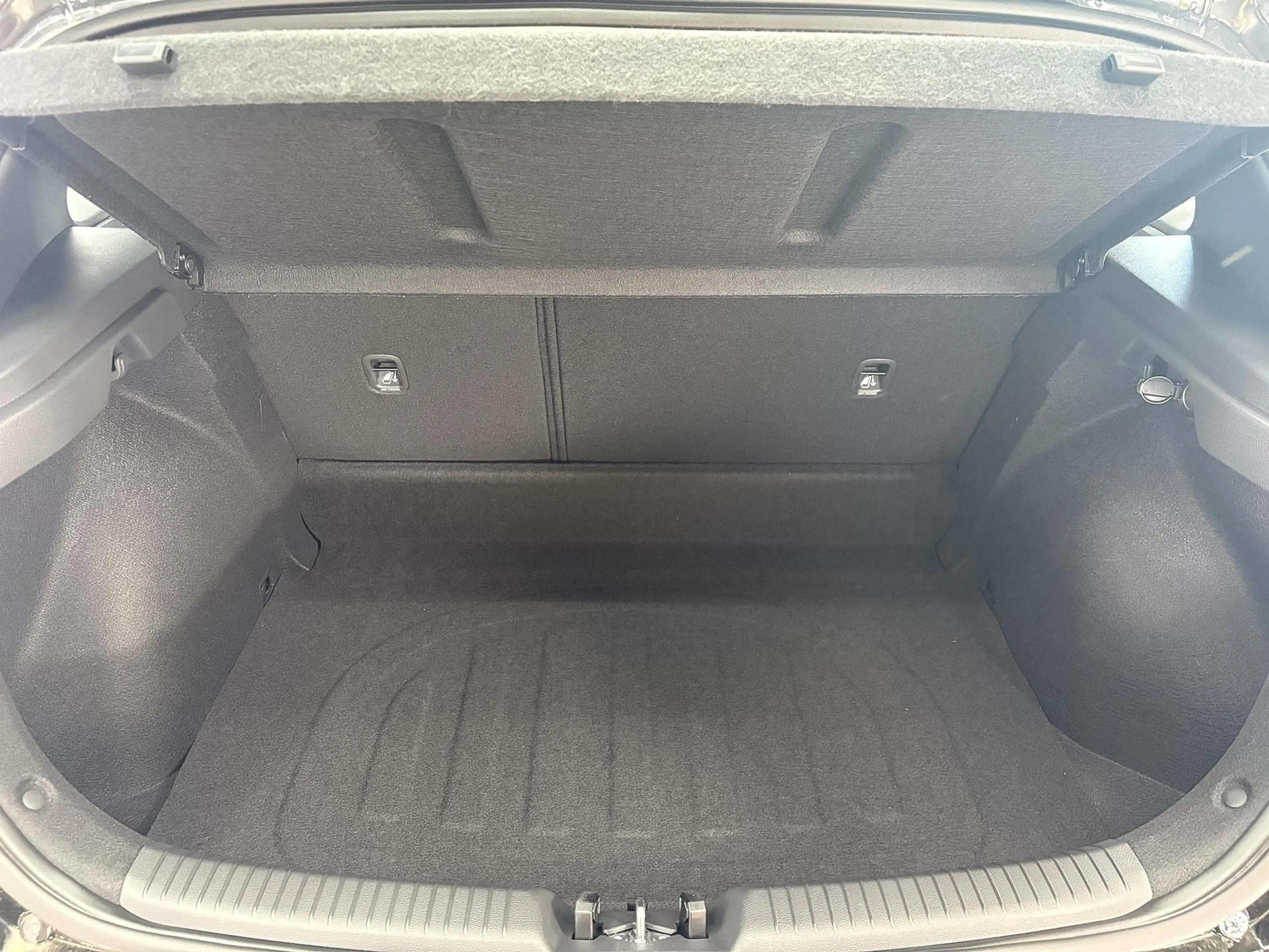 Hyundai i30 STYLE NAVI WP ALU LED RFK PDC 1.0 T-GDi 84kW/11... — photo 7