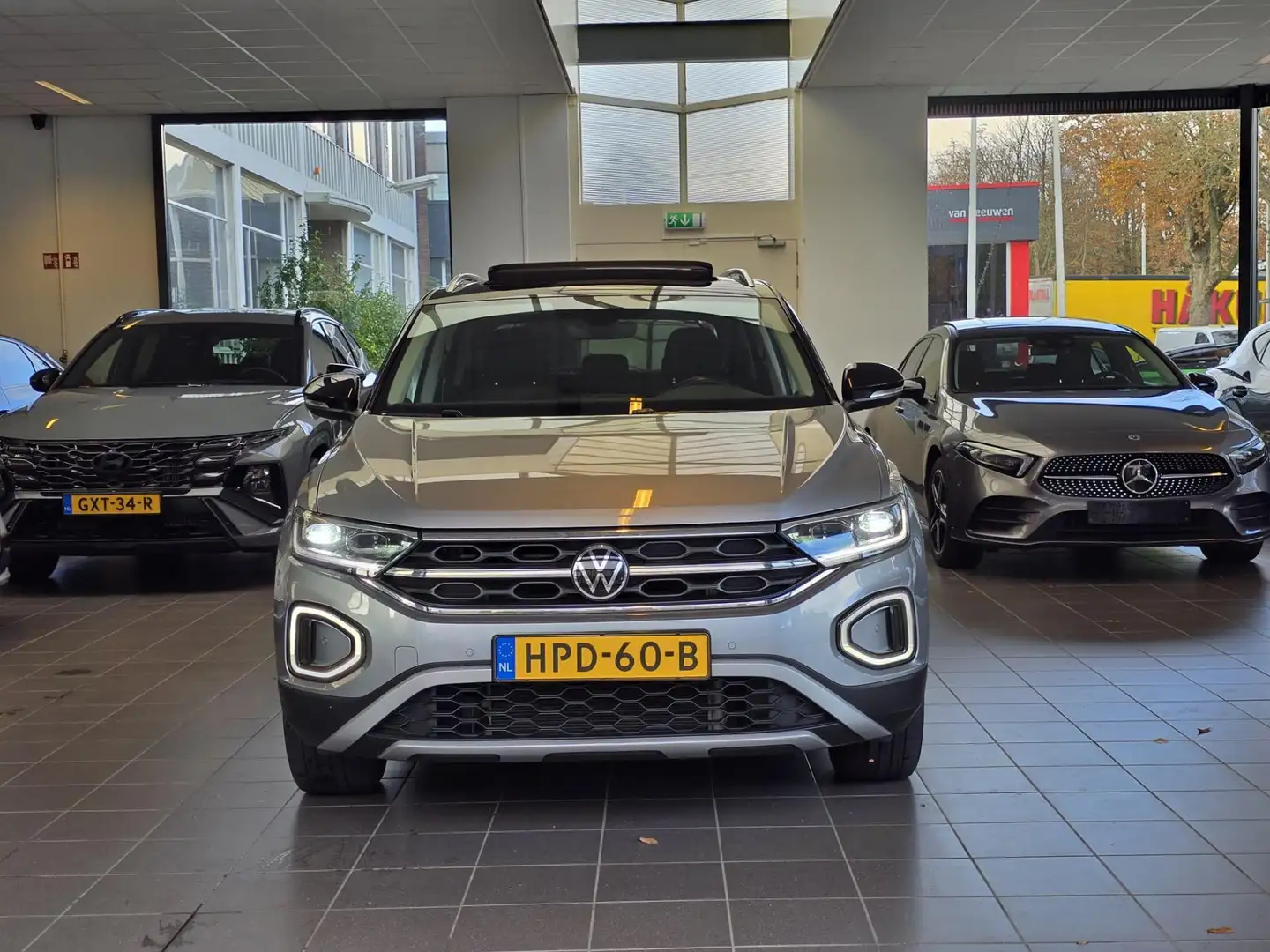 Volkswagen T-Roc 1.0 TSI Life Business Pano/LEd/Facelift/Camera/Top Gris - 2