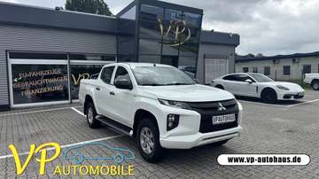 Basis Doppelkabine 4WD Klima AHK