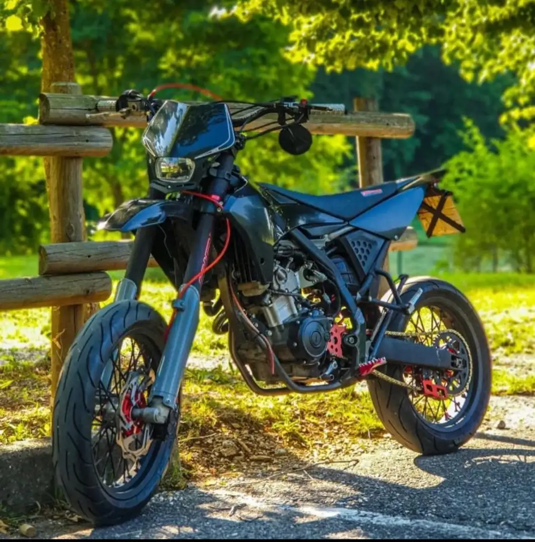 Fantic 125E fFantic Motard 125 TL kit MALOSSI Negro - 1
