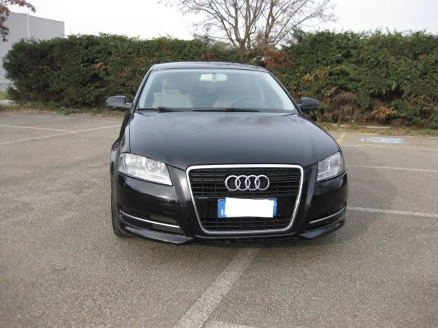 Audi A3 1.2 tfsi Ambition 3p (ok neopatentati) Nero - 2
