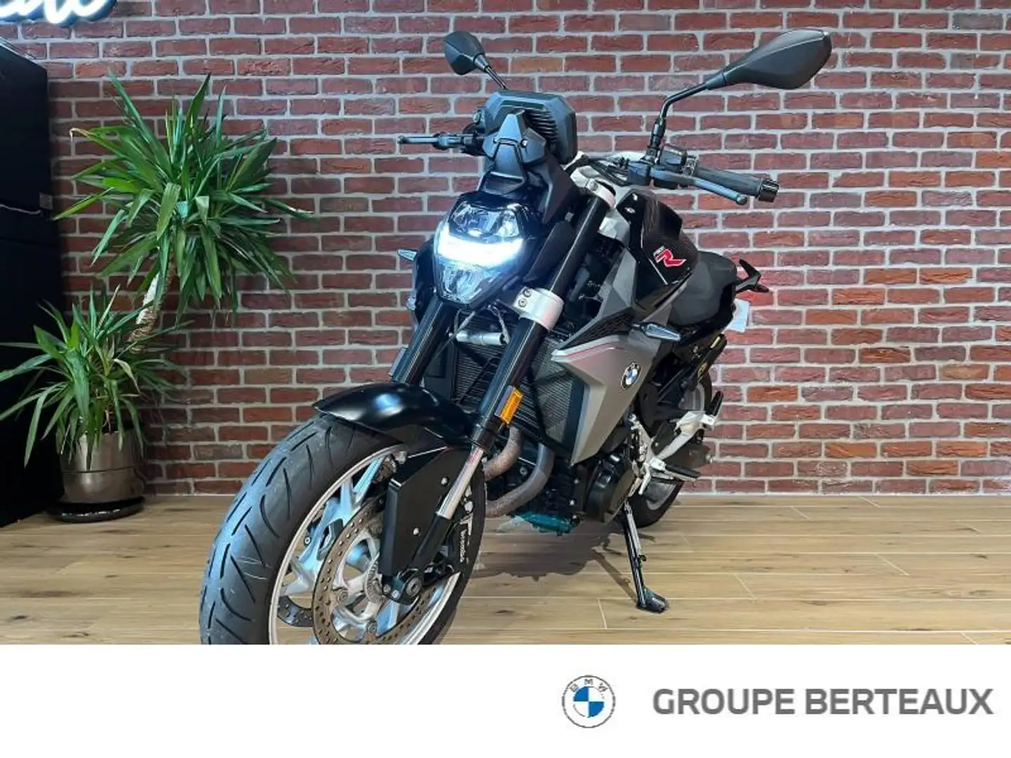 BMW F 900 R F 900 R Noir - 1